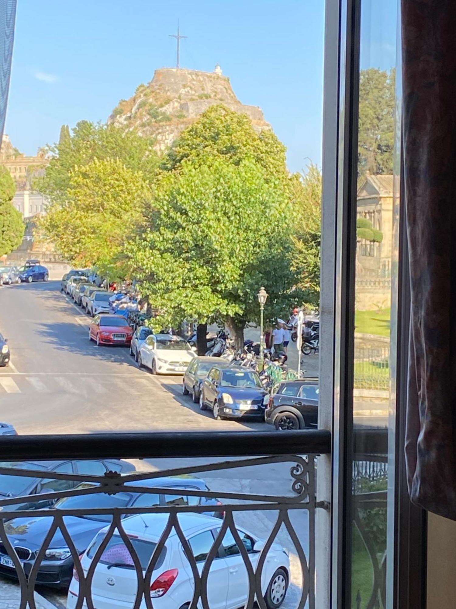 Palazzo Luxury Suite - View To Liston Square & Old Fortress Of Corfu Old Town Екстер'єр фото