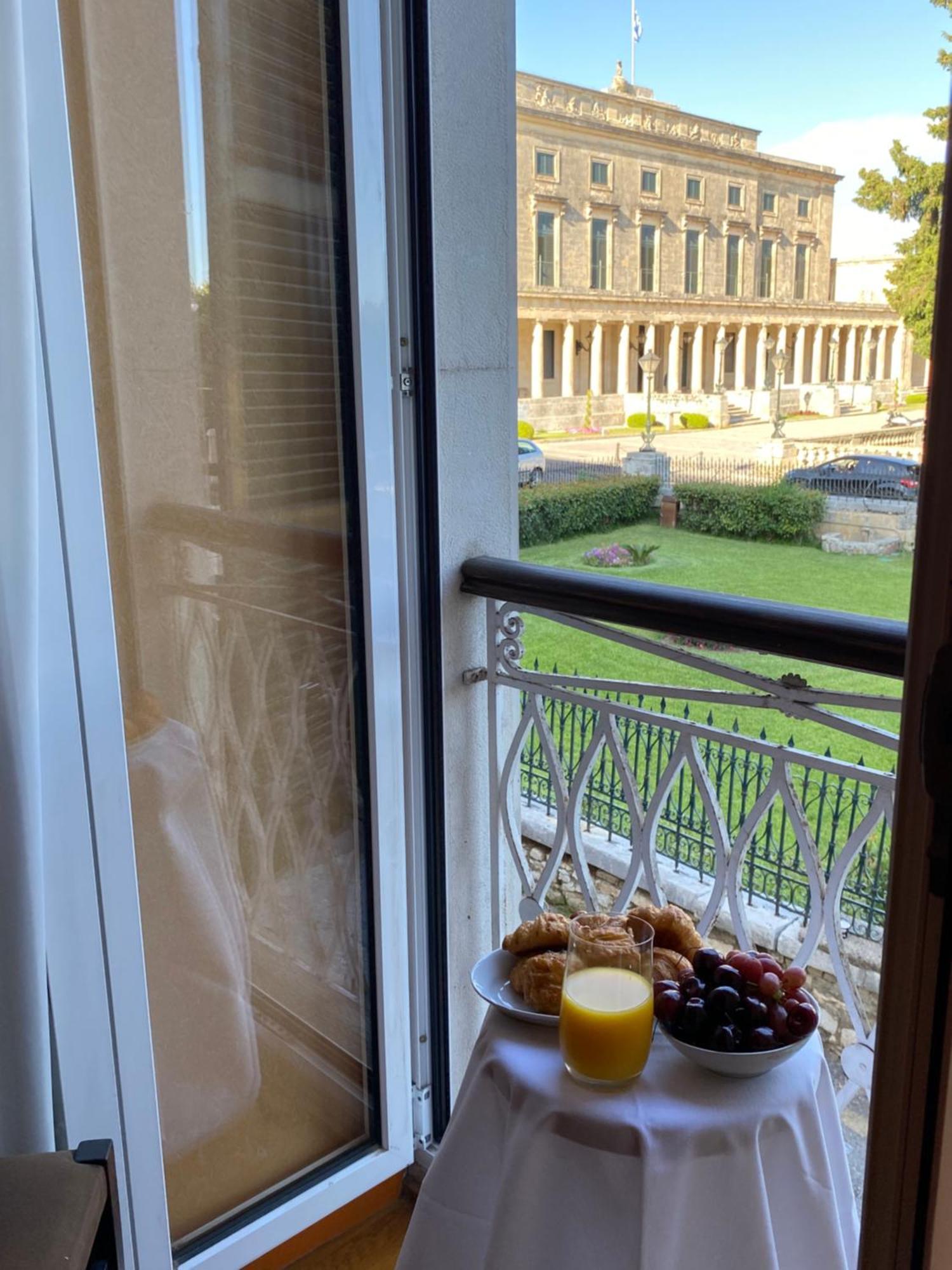 Palazzo Luxury Suite - View To Liston Square & Old Fortress Of Corfu Old Town Екстер'єр фото